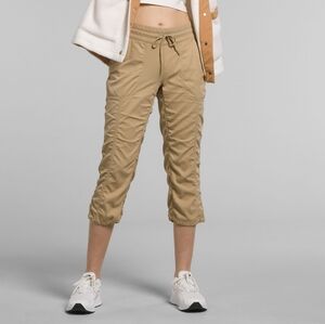 NWOT, The North Face Aphrodite Cropped Joggers, Tan, XS, Outdoor, Hiking